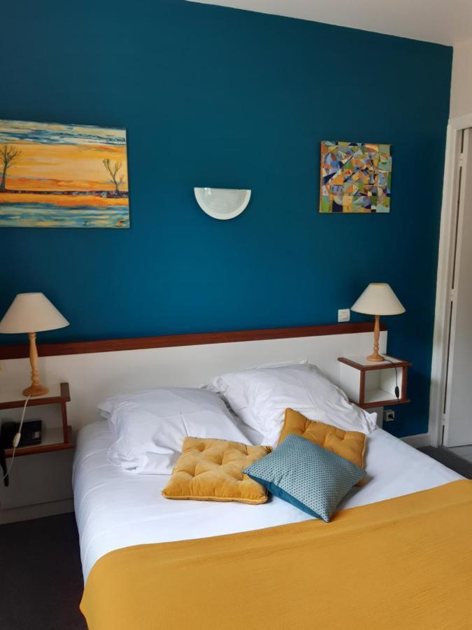 Logis Hotel Le Relais Du Serre Dieulefit Kültér fotó