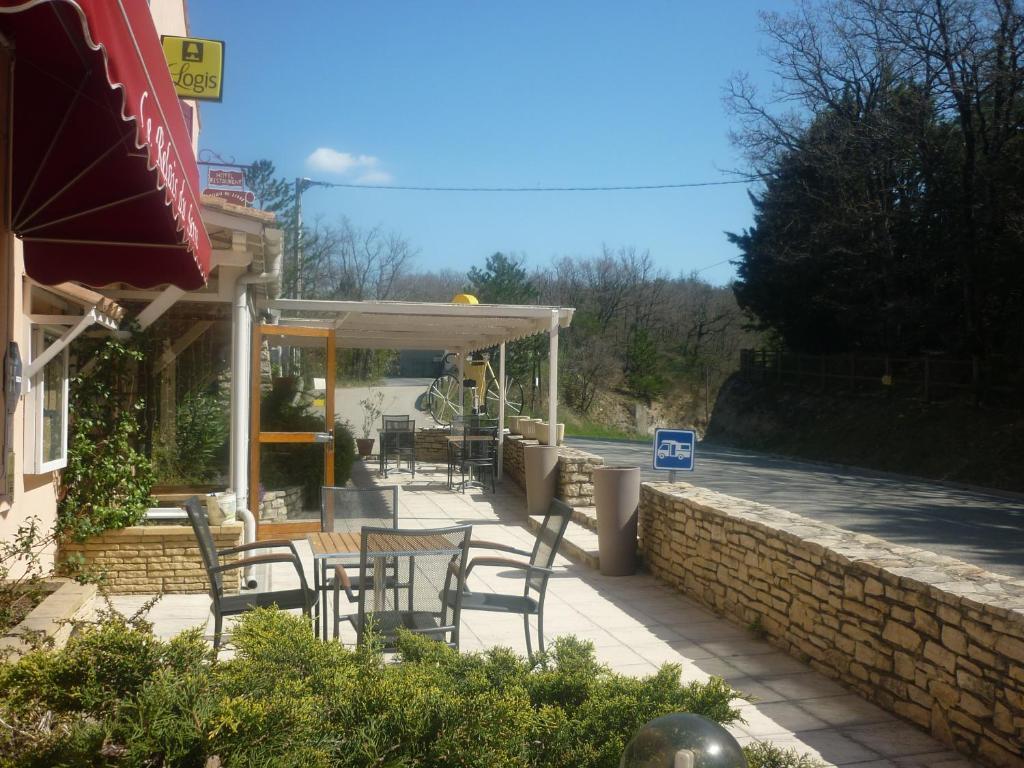 Logis Hotel Le Relais Du Serre Dieulefit Kültér fotó