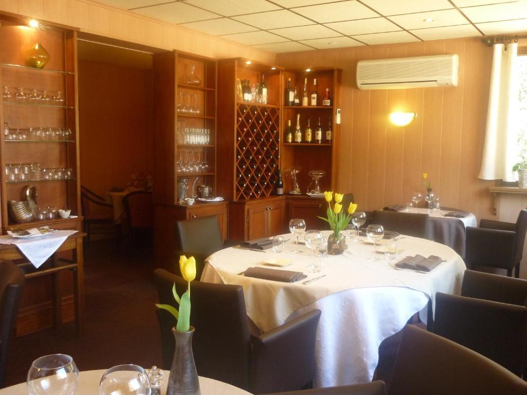 Logis Hotel Le Relais Du Serre Dieulefit Kültér fotó
